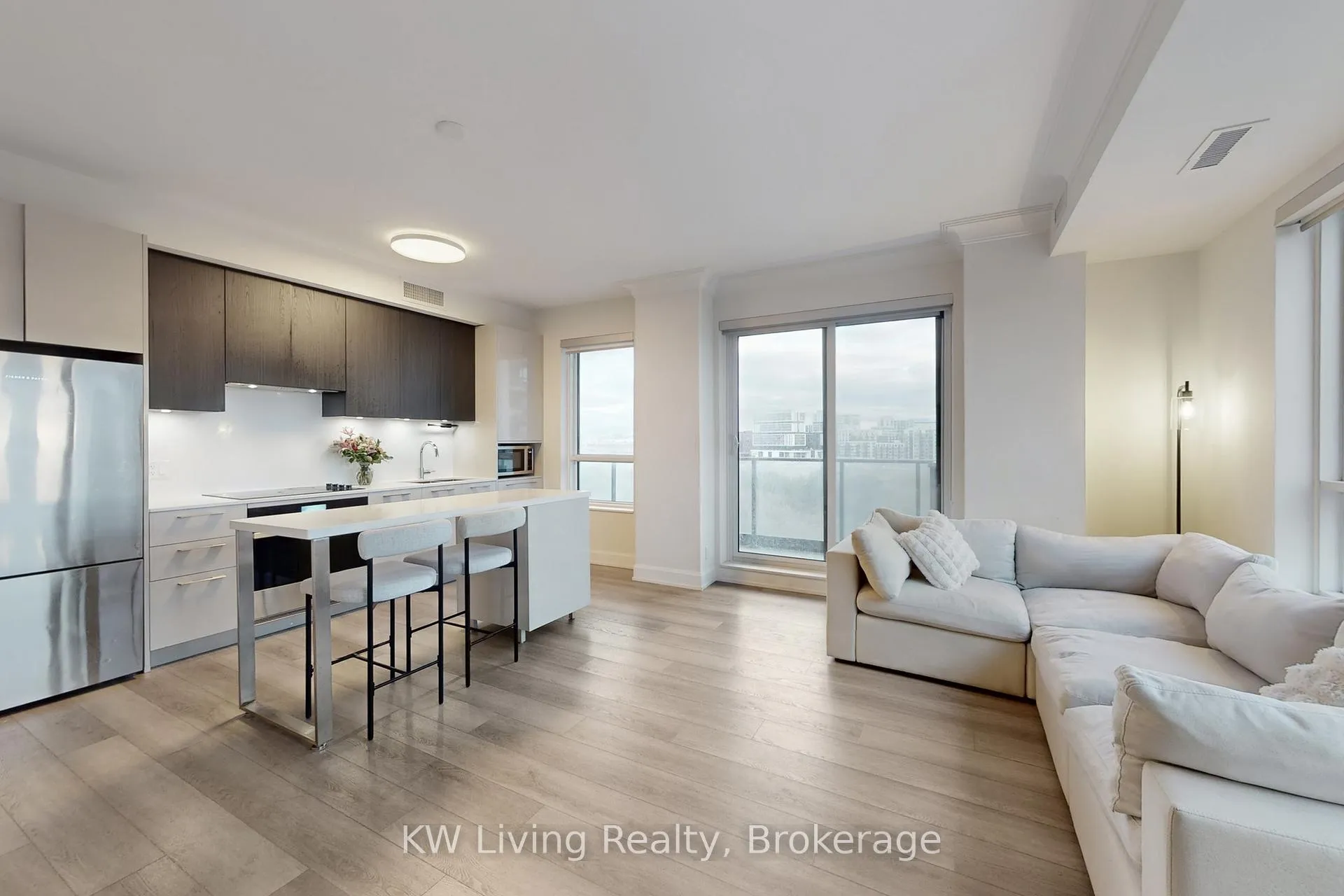 Front of Unit 1005, 18 Water Walk Drive