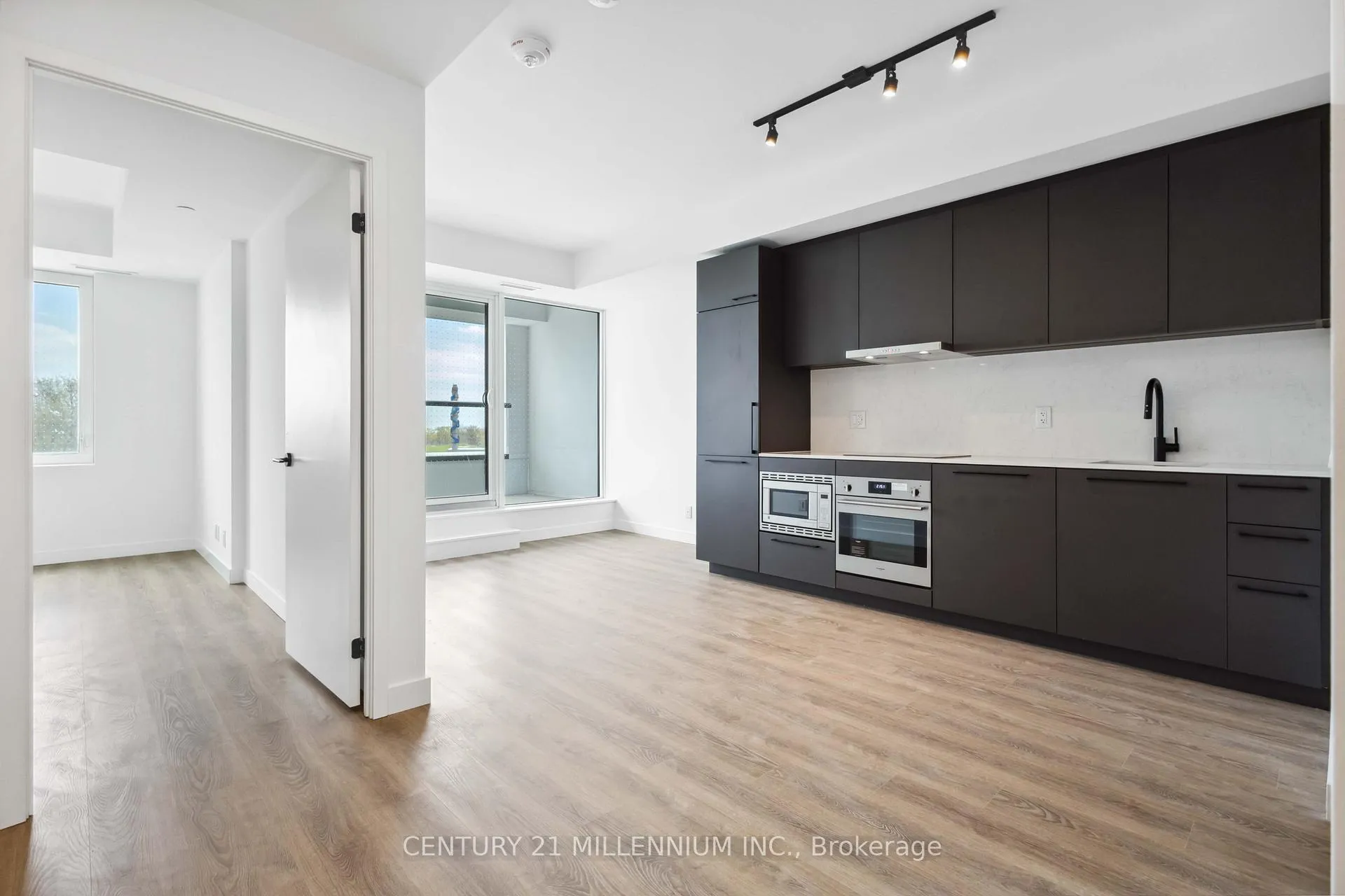Photo 10 of Unit 308, 1050 Eastern Avenue, Toronto, Greenwood-Coxwell — HOMEH