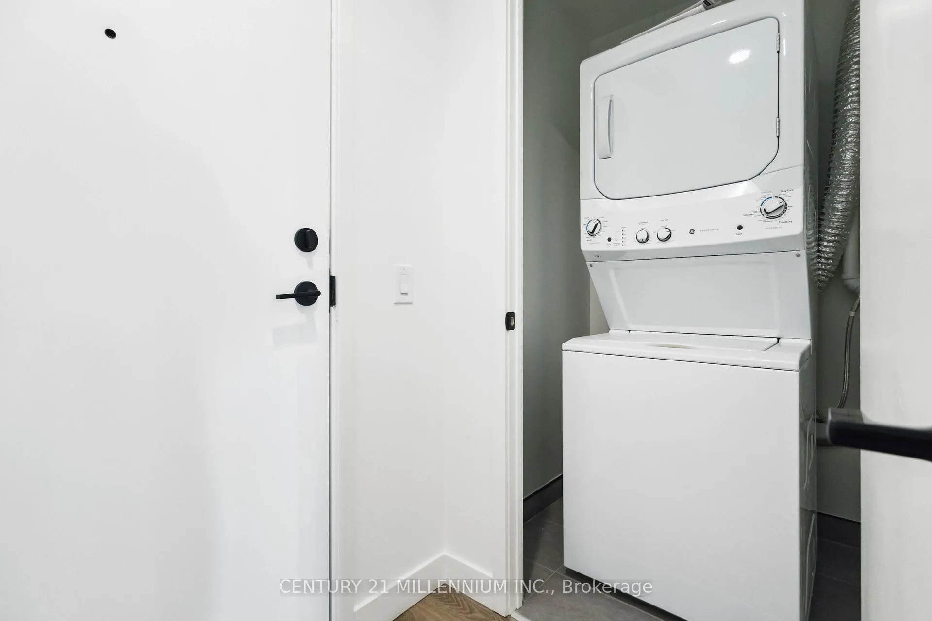 Photo 17 of Unit 308, 1050 Eastern Avenue, Toronto, Greenwood-Coxwell — HOMEH
