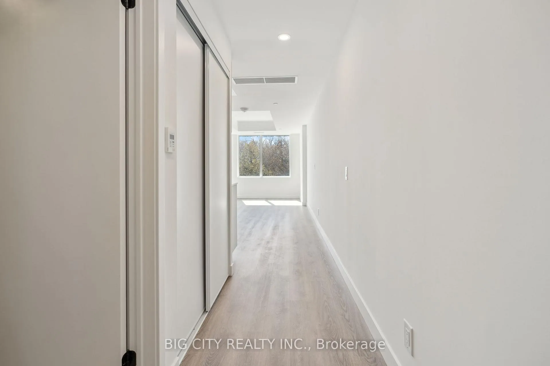 Photo 17 of Unit 324, 1050 Eastern Avenue, Toronto, The Beaches — HOMEH