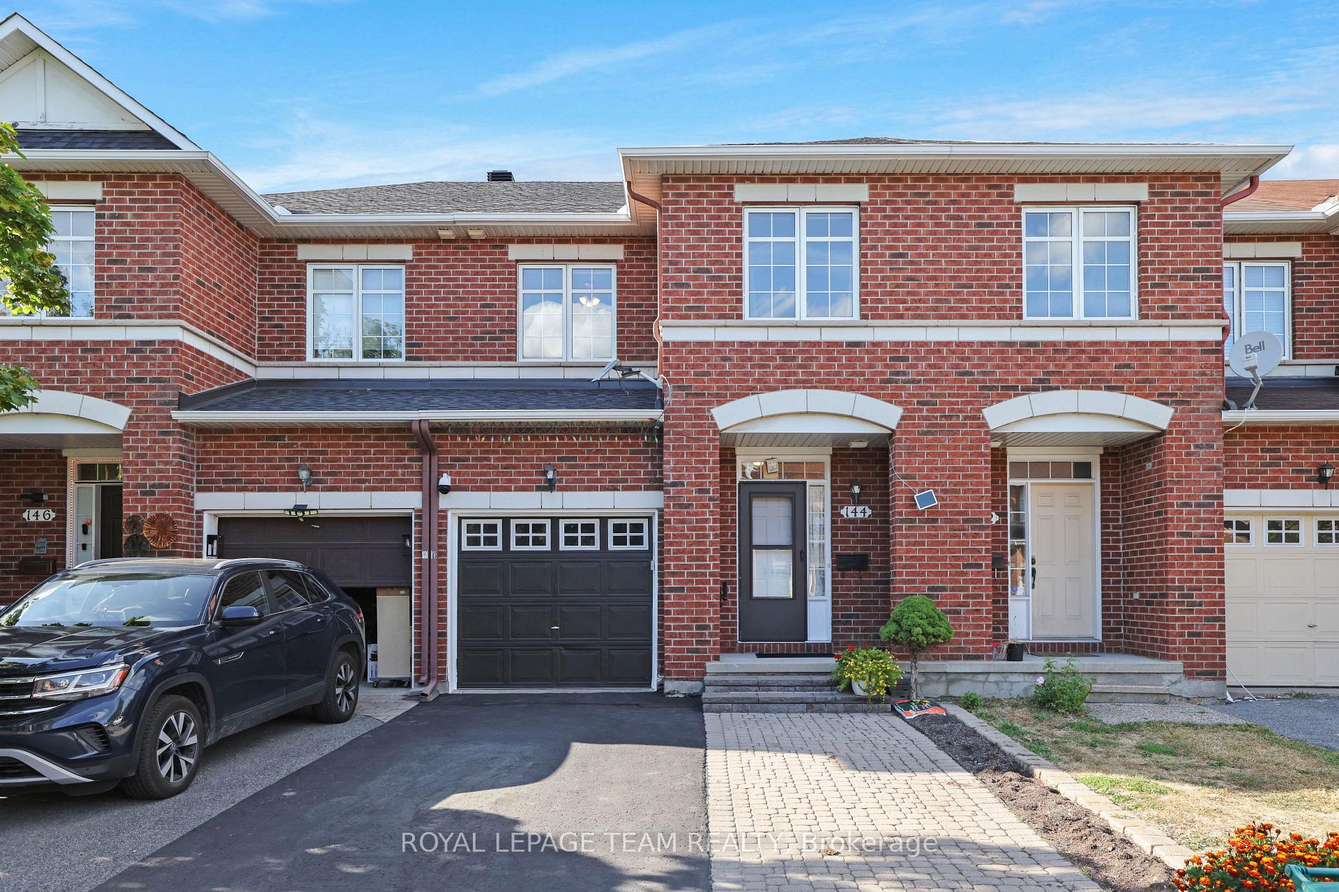Front of 144 Deercroft Avenue