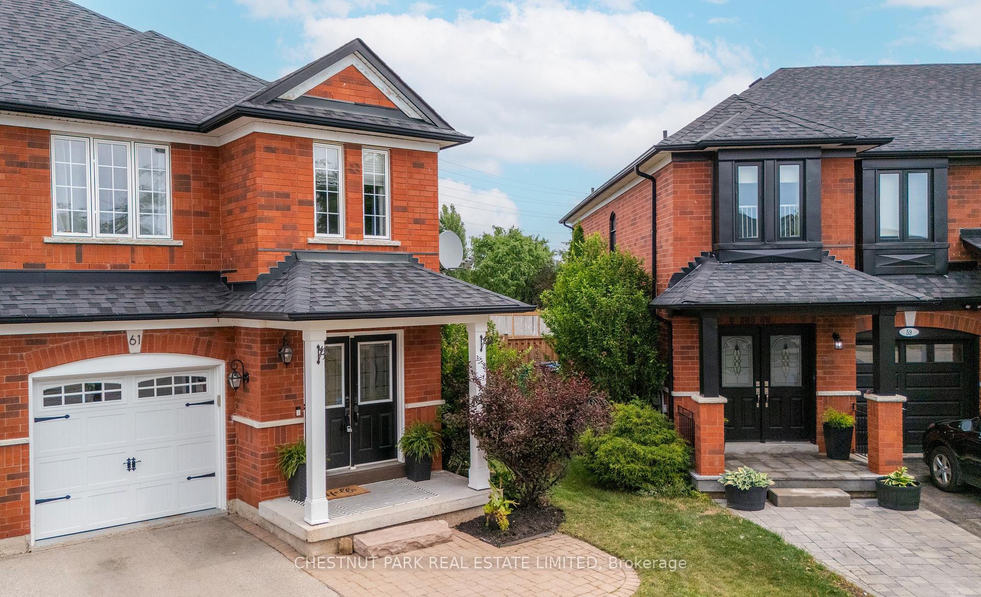 Photo 4 of 61 Frank Johnston Road, Caledon, Bolton West — HOMEH