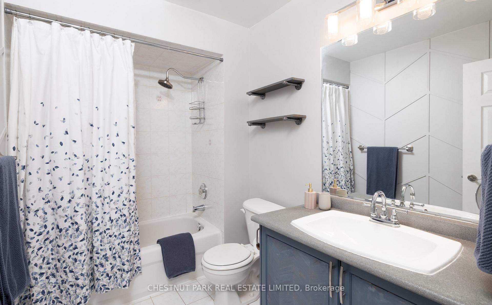 Photo 11 of 61 Frank Johnston Road, Caledon, Bolton West — HOMEH