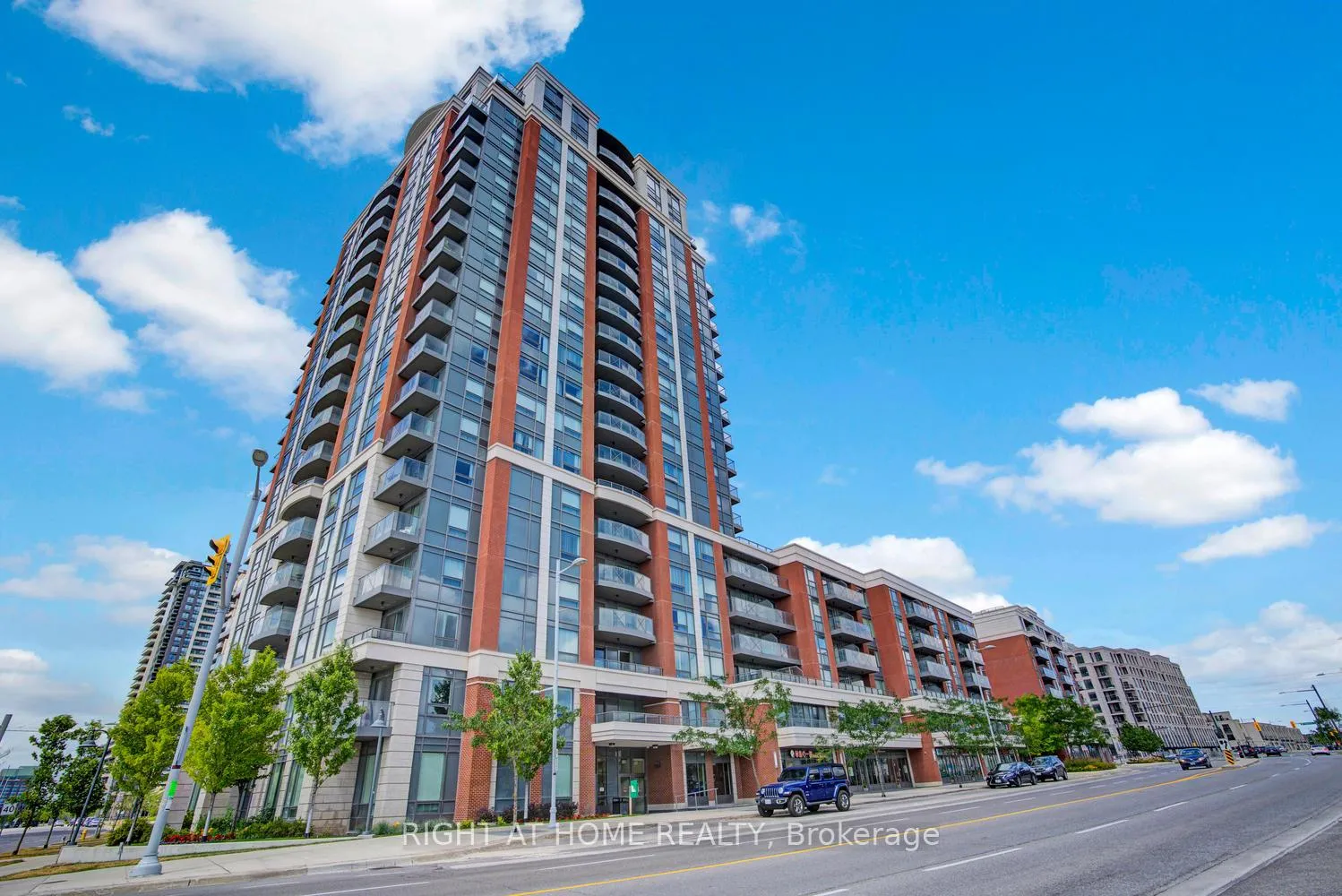 Photo 2 of Unit 202A, 8200 Birchmount Road, Markham, Unionville — HOMEH