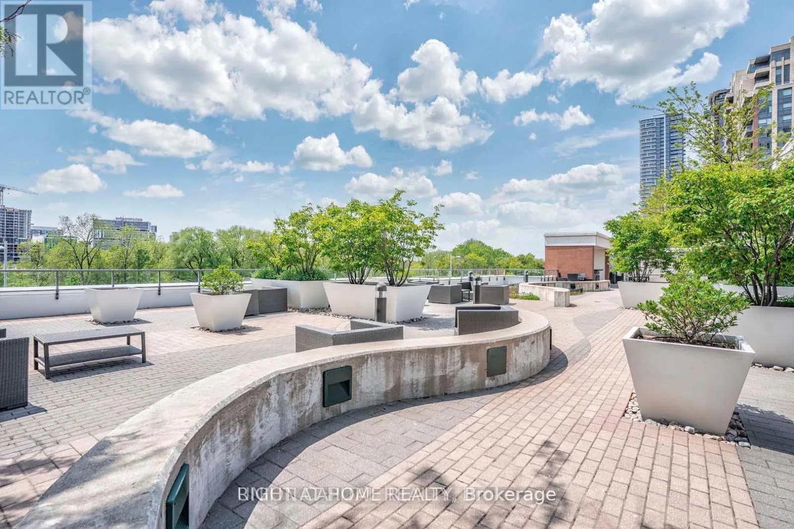 Photo 15 of Unit 202A, 8200 Birchmount Road, Markham, Unionville — HOMEH