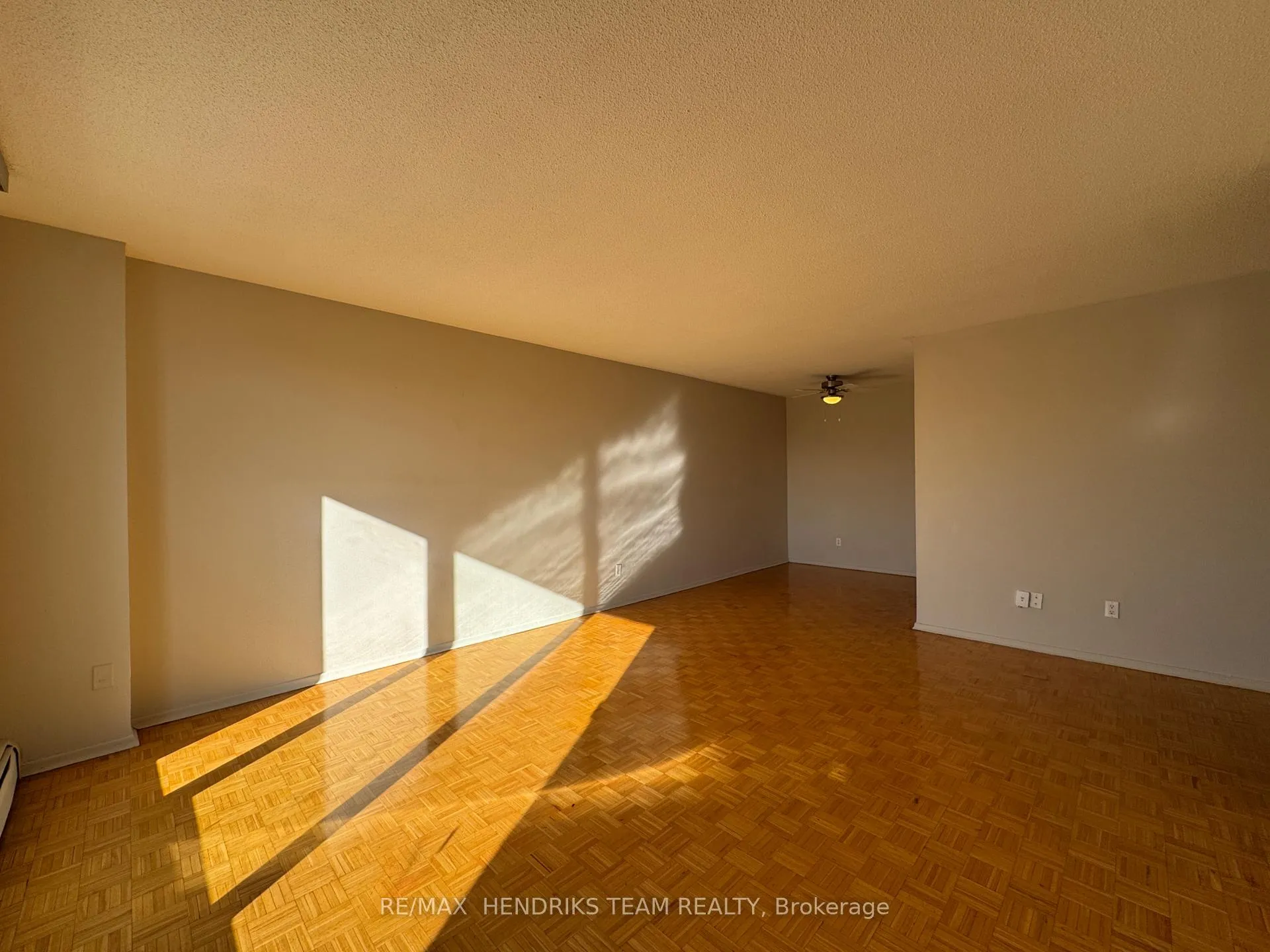 Photo 11 of Unit 601, 49 Leaside Drive, St. Catharines, Carlton/Bunting — HOMEH
