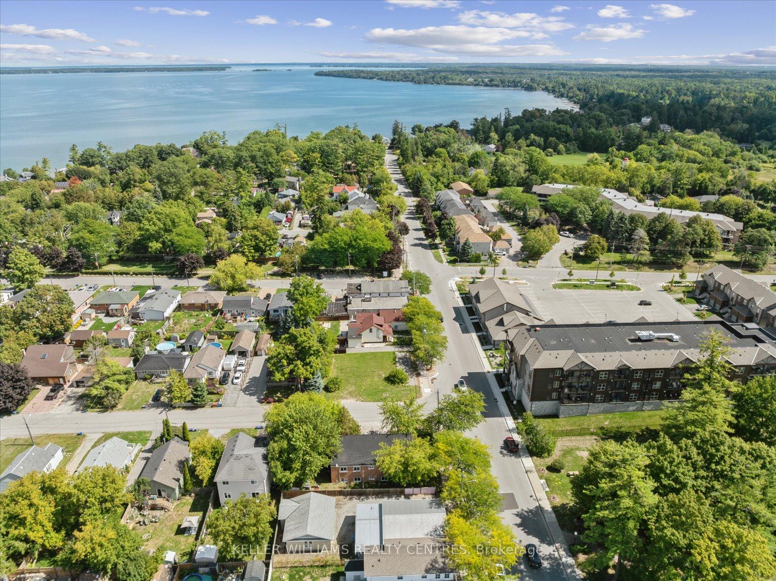 Photo 29 of Unit 104, 948 Lake Drive E, Georgina, Sutton & Jackson's Point — HOMEH
