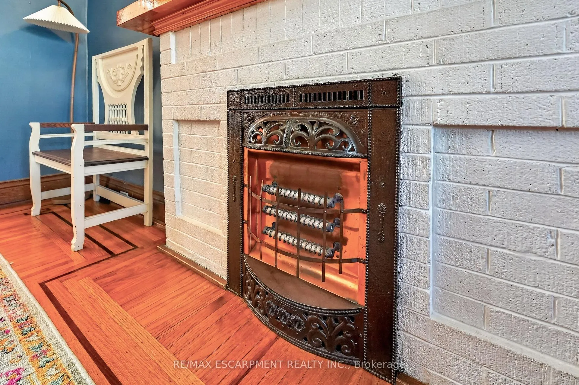 Photo 9 of 207 Edgemont Street S, Hamilton, Delta — HOMEH