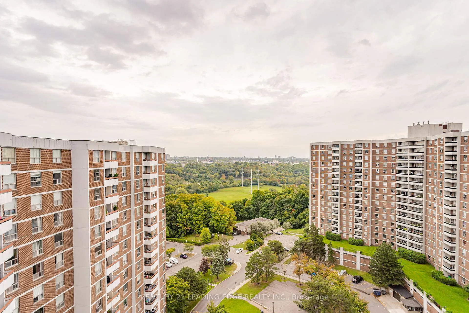 Photo 25 of Unit PH04, 10 Edgecliff Golfway, Toronto, Flemingdon Park — HOMEH