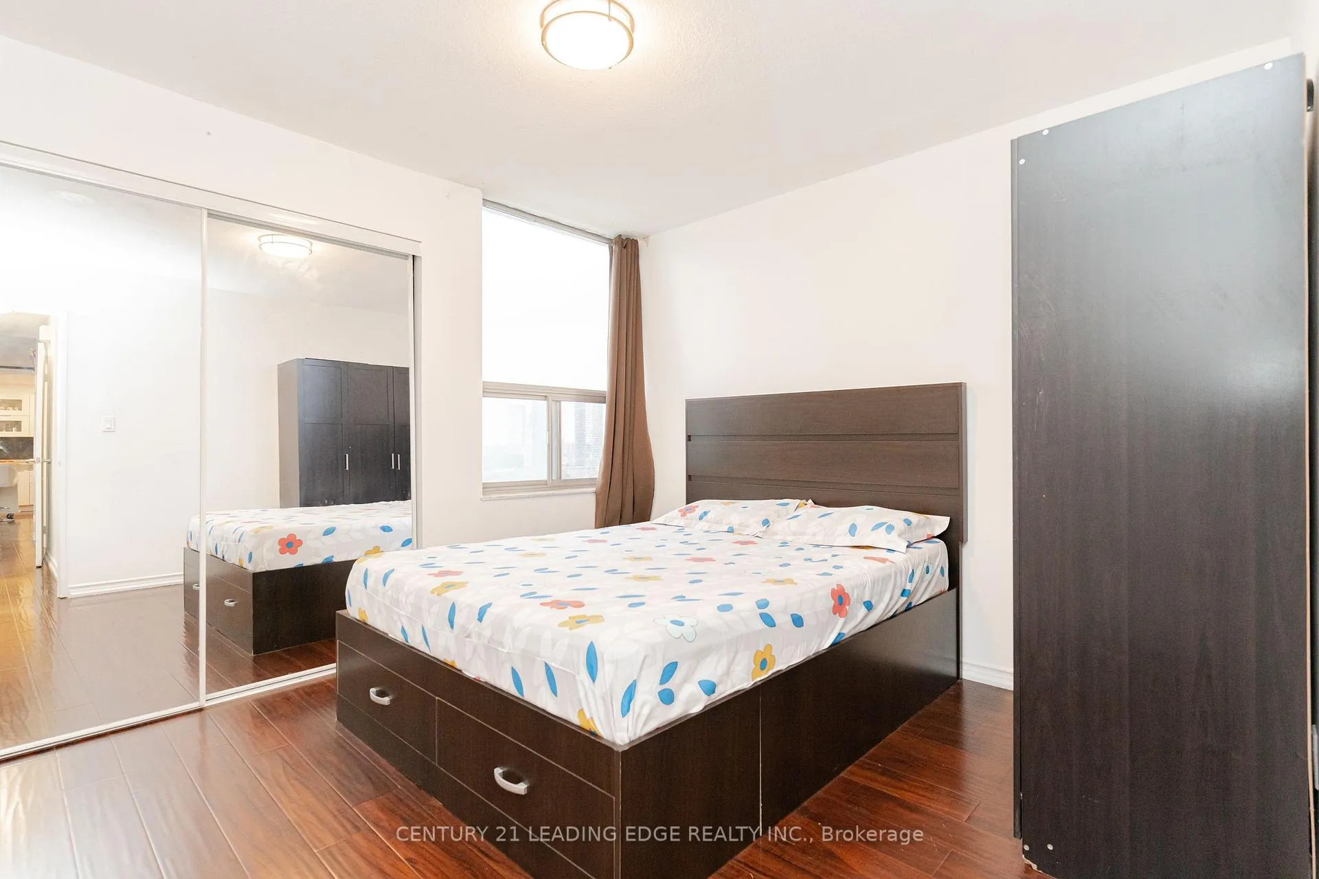 Photo 31 of Unit PH04, 10 Edgecliff Golfway, Toronto, Flemingdon Park — HOMEH