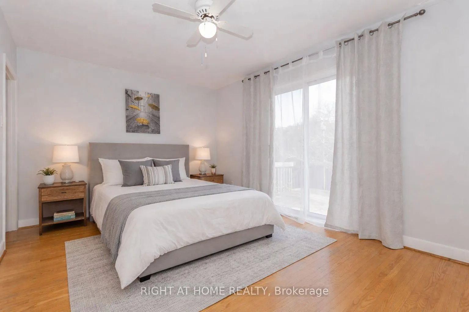 Photo 6 of 1205 Kipling Avenue, Etobicoke, Princess-Rosethorn — HOMEH