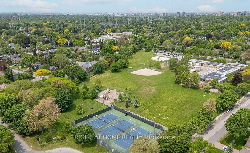 Photo 23 of 1205 Kipling Avenue, Etobicoke, Princess-Rosethorn — HOMEH