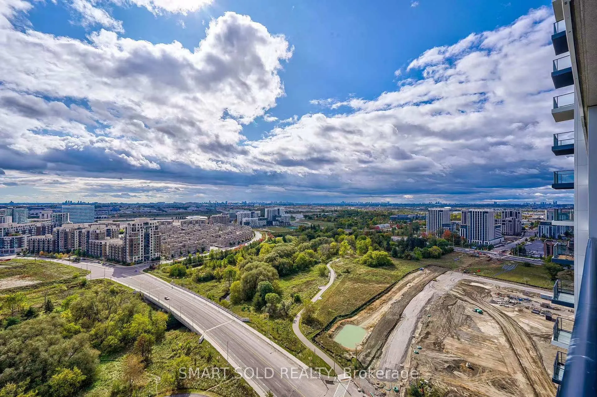 Photo 32 of Unit C 2701, 8 Water Walk Drive, Markham, Unionville — HOMEH