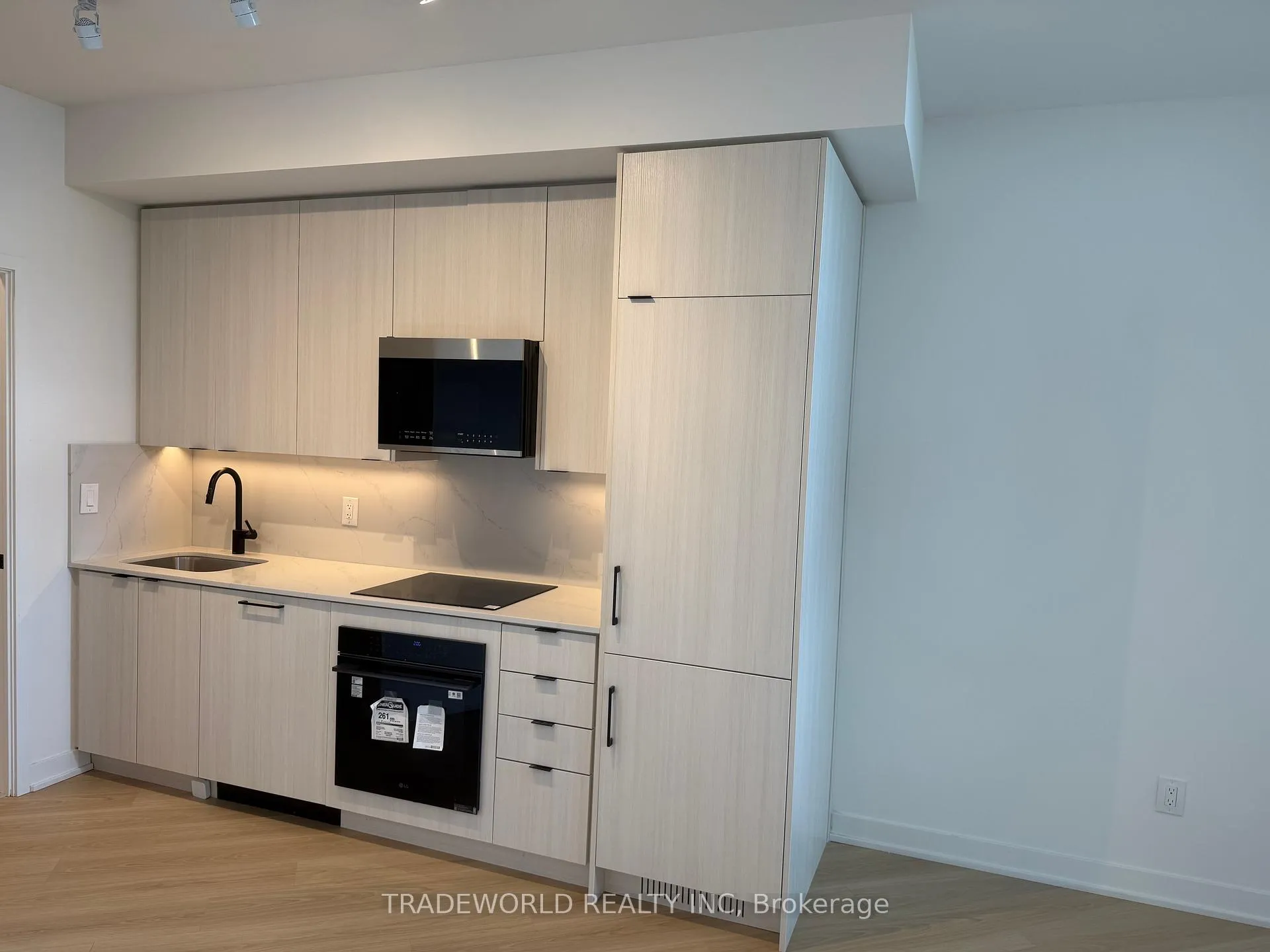 Photo 1 of Unit 2101, 225 Malta Avenue, Brampton, Fletcher's Creek South — HOMEH
