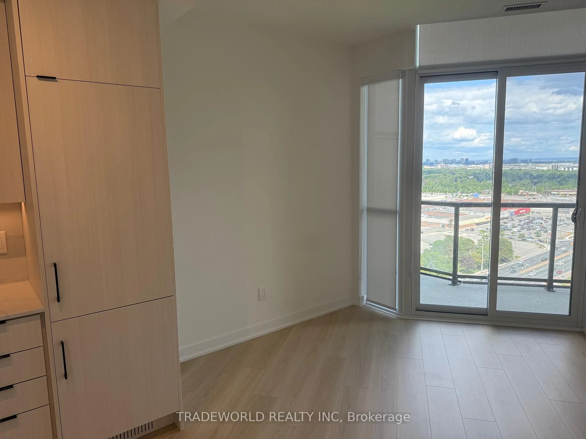 Photo 2 of Unit 2101, 225 Malta Avenue, Brampton, Fletcher's Creek South — HOMEH