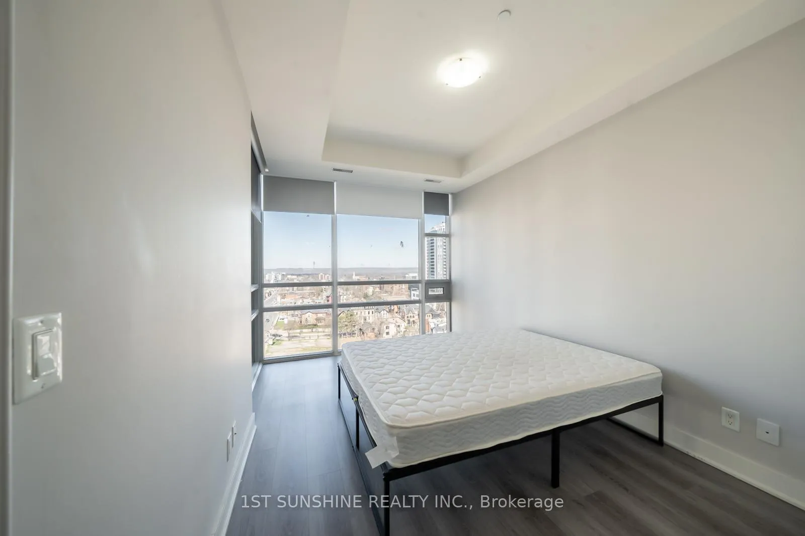 Photo 22 of Unit PH3, 150 Main Street W, Hamilton, Central — HOMEH