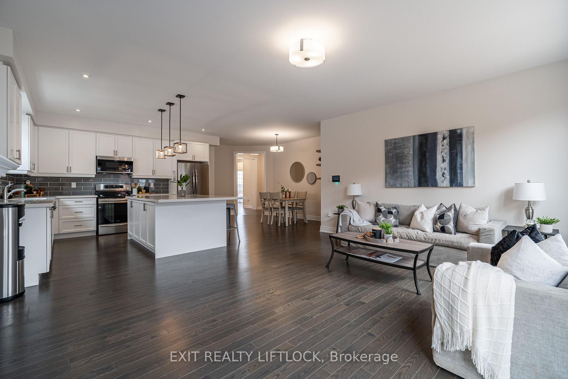 Photo 16 of 8 Station Drive, Cavan Monaghan, Cavan Twp — HOMEH