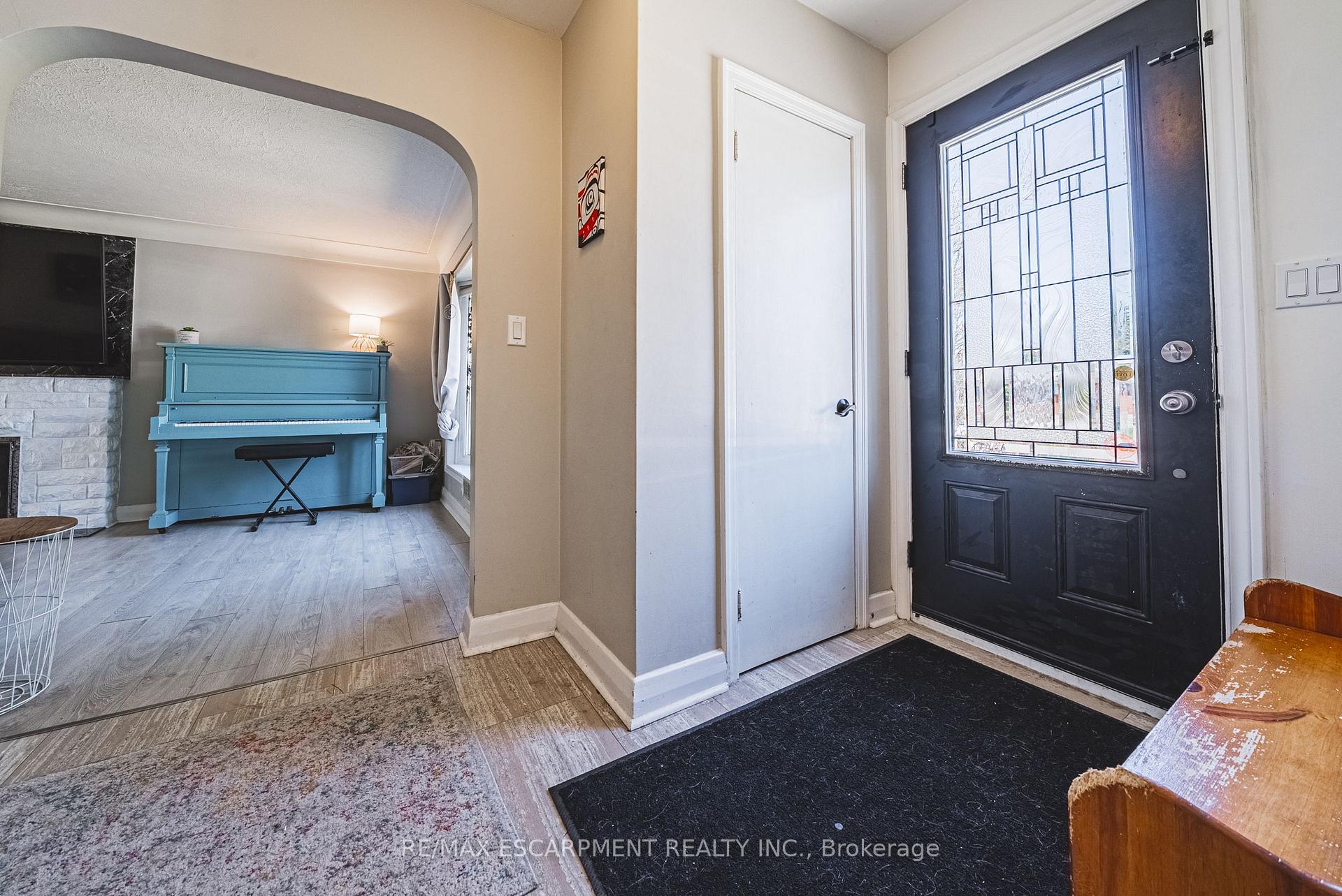 Photo 4 of 43 Franklin Street, Brant, Brantford Twp — HOMEH