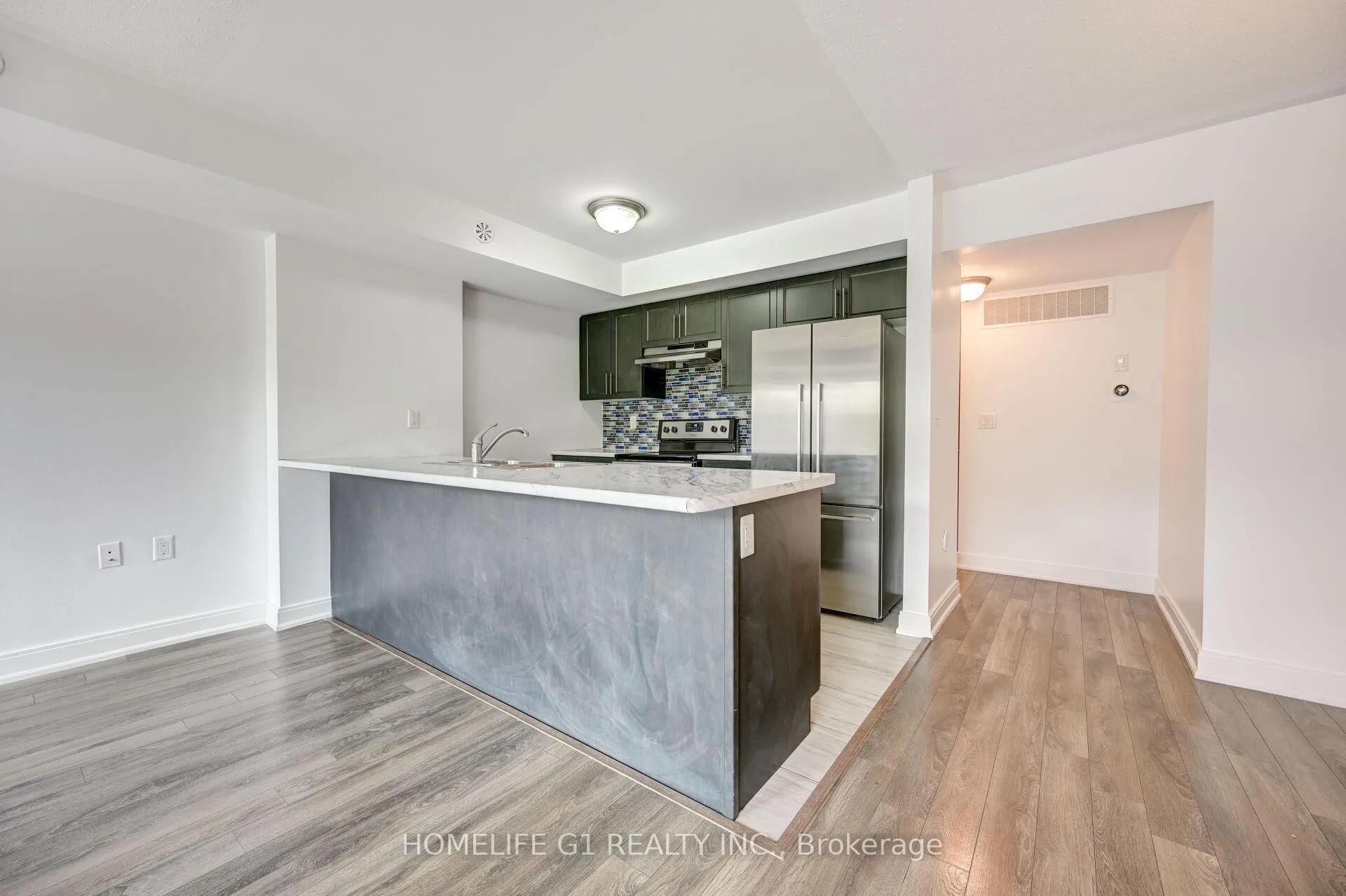 Photo 9 of Unit 5, 100 Dufay Road, Brampton, Northwest Brampton — HOMEH
