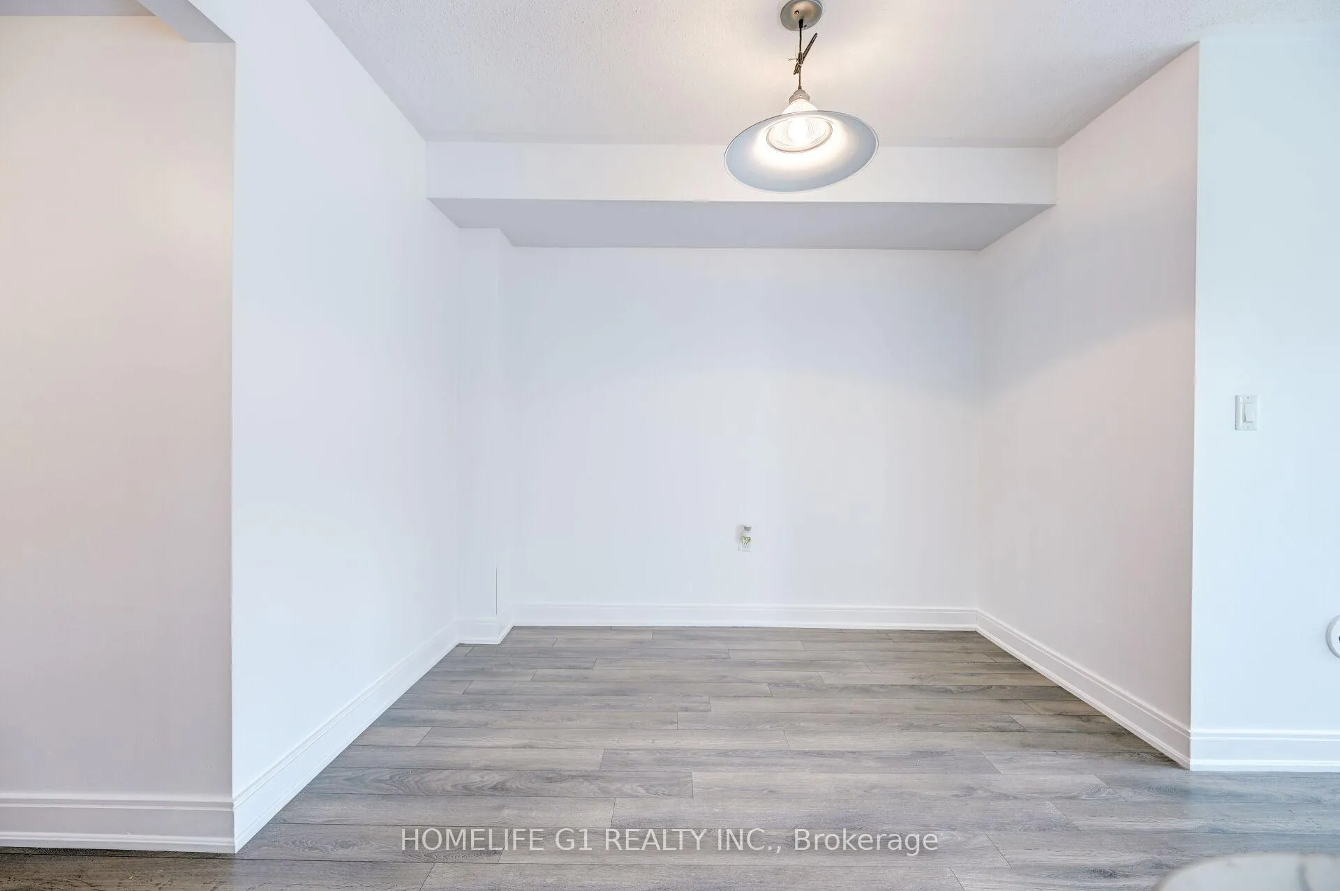 Photo 13 of Unit 5, 100 Dufay Road, Brampton, Northwest Brampton — HOMEH