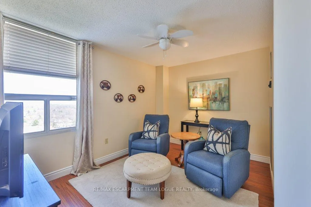 Photo 20 of Unit 1703, 2055 Upper Middle Road, Burlington, Brant Hills — HOMEH