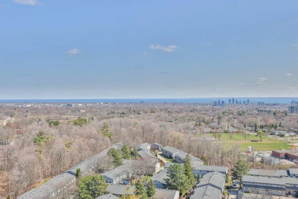 Photo 35 of Unit 1703, 2055 Upper Middle Road, Burlington, Brant Hills — HOMEH