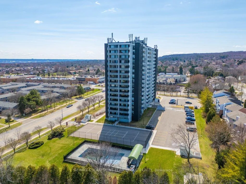 Photo 43 of Unit 1703, 2055 Upper Middle Road, Burlington, Brant Hills — HOMEH