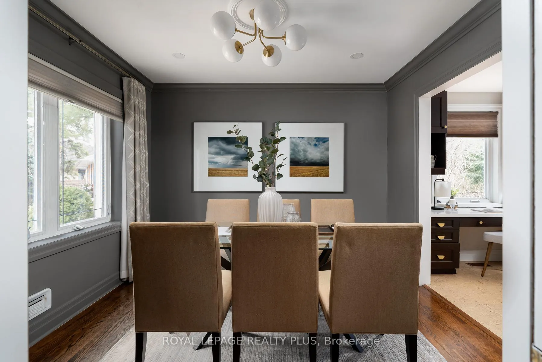 Photo 8 of 2184 Guthrie Lane, Mississauga, Lakeview — HOMEH