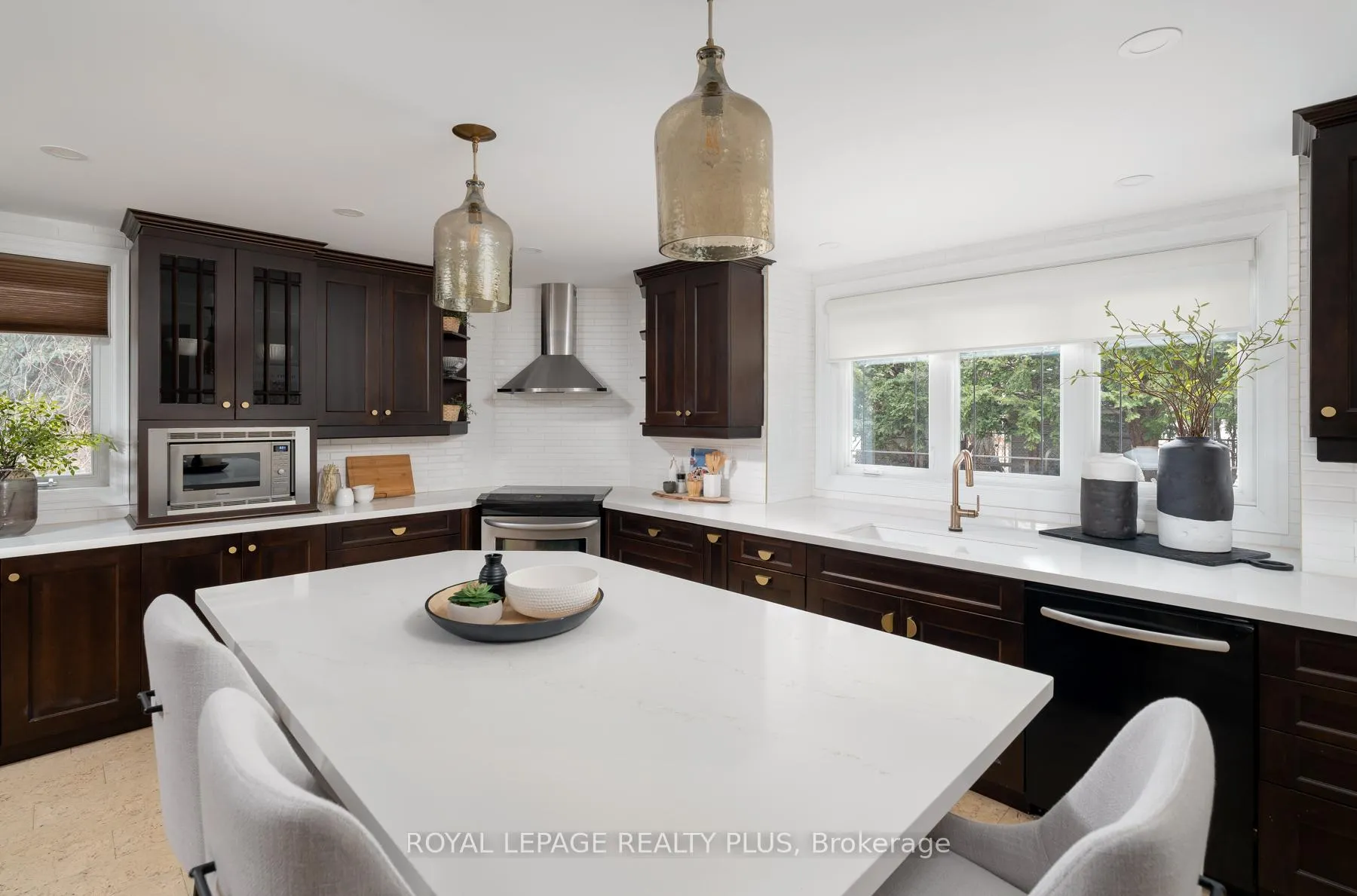Photo 13 of 2184 Guthrie Lane, Mississauga, Lakeview — HOMEH