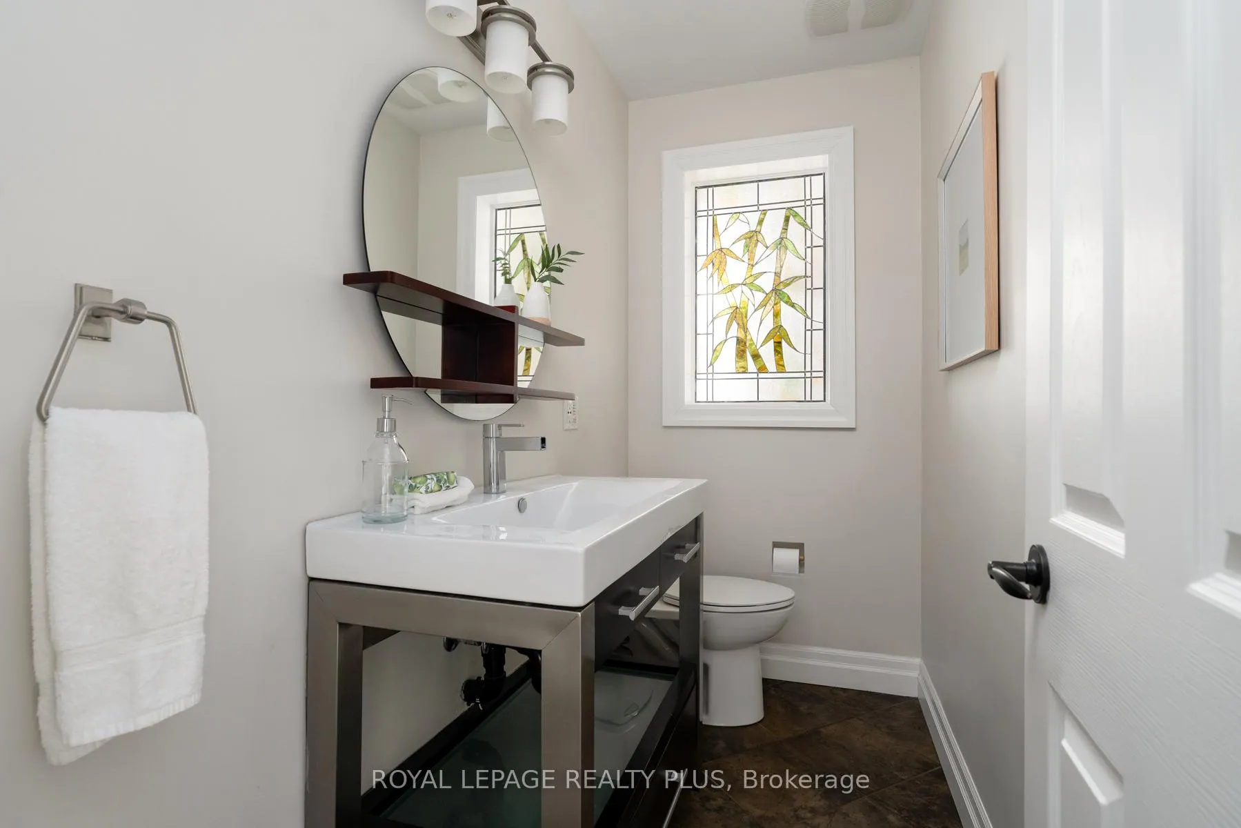 Photo 18 of 2184 Guthrie Lane, Mississauga, Lakeview — HOMEH