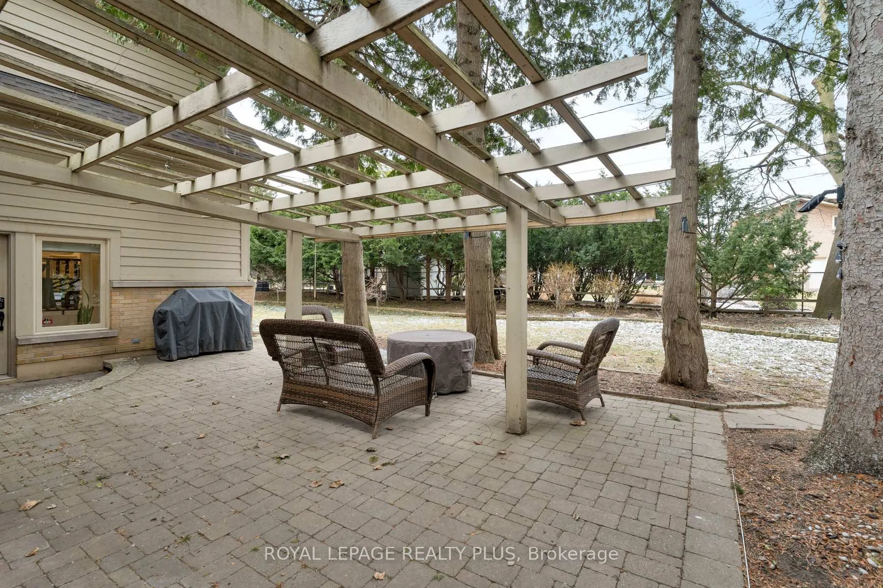 Photo 40 of 2184 Guthrie Lane, Mississauga, Lakeview — HOMEH