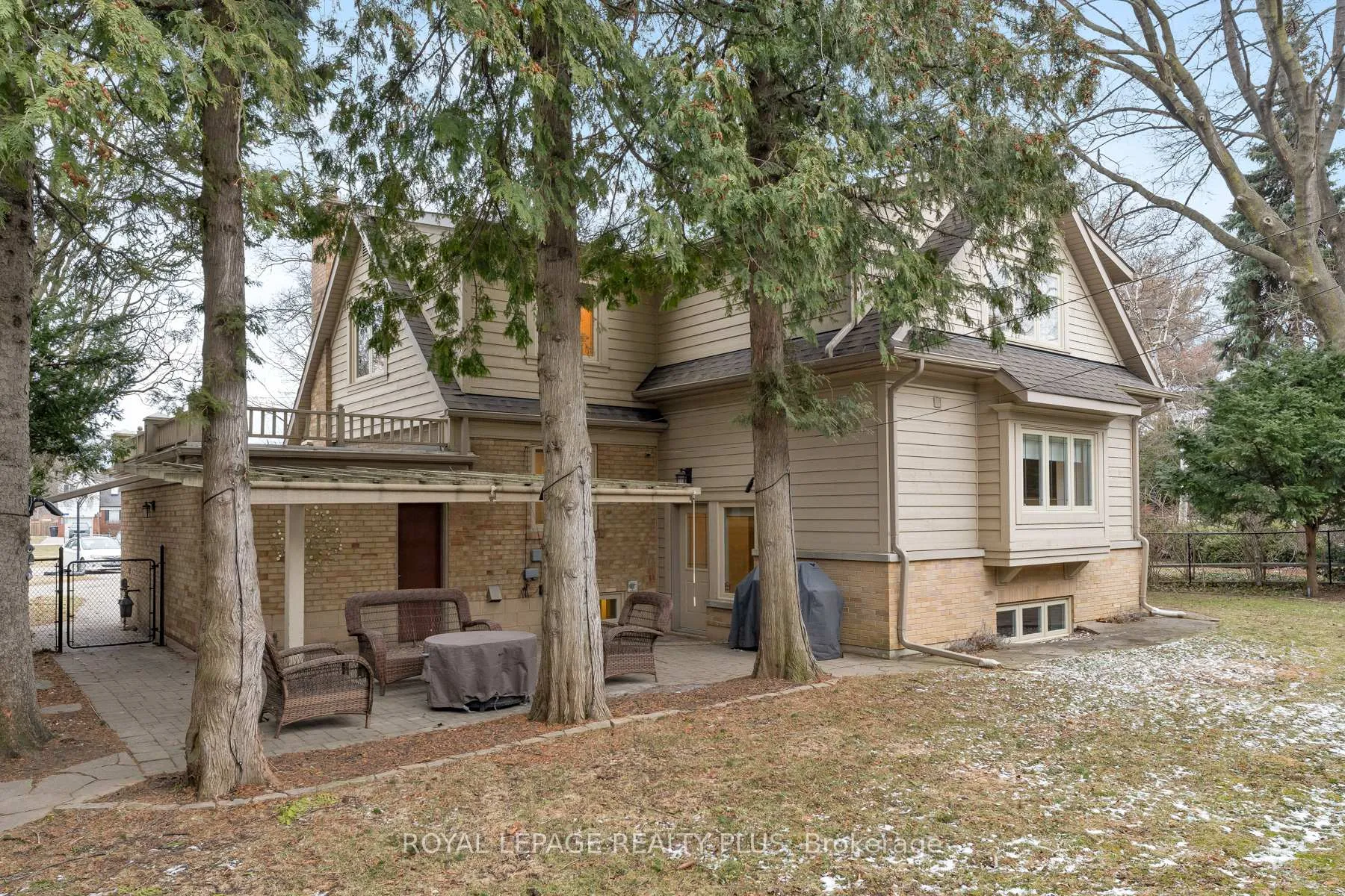 Photo 42 of 2184 Guthrie Lane, Mississauga, Lakeview — HOMEH