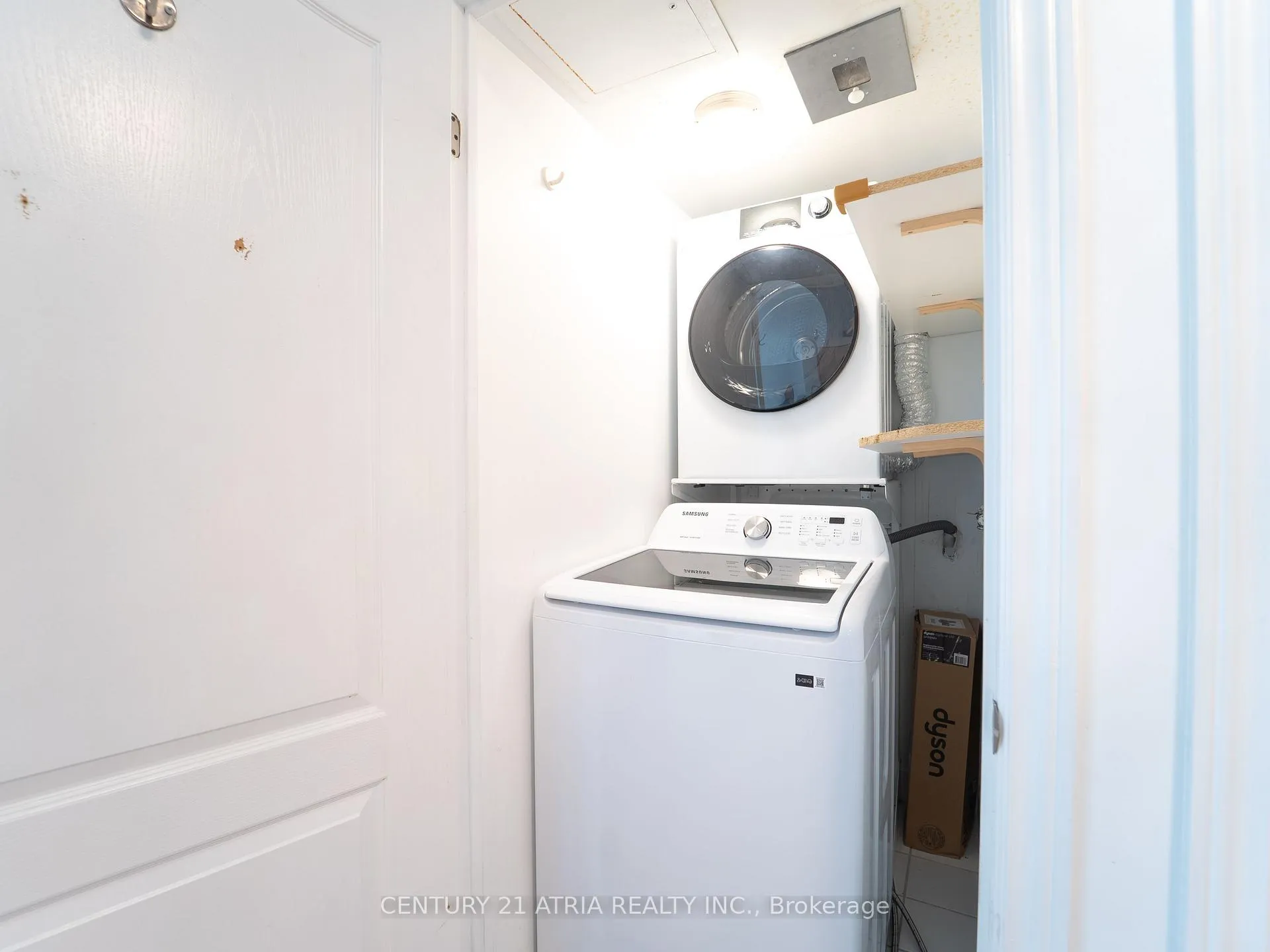 Photo 7 of Unit 622, 62 Suncrest Boulevard, Markham, Commerce Valley — HOMEH