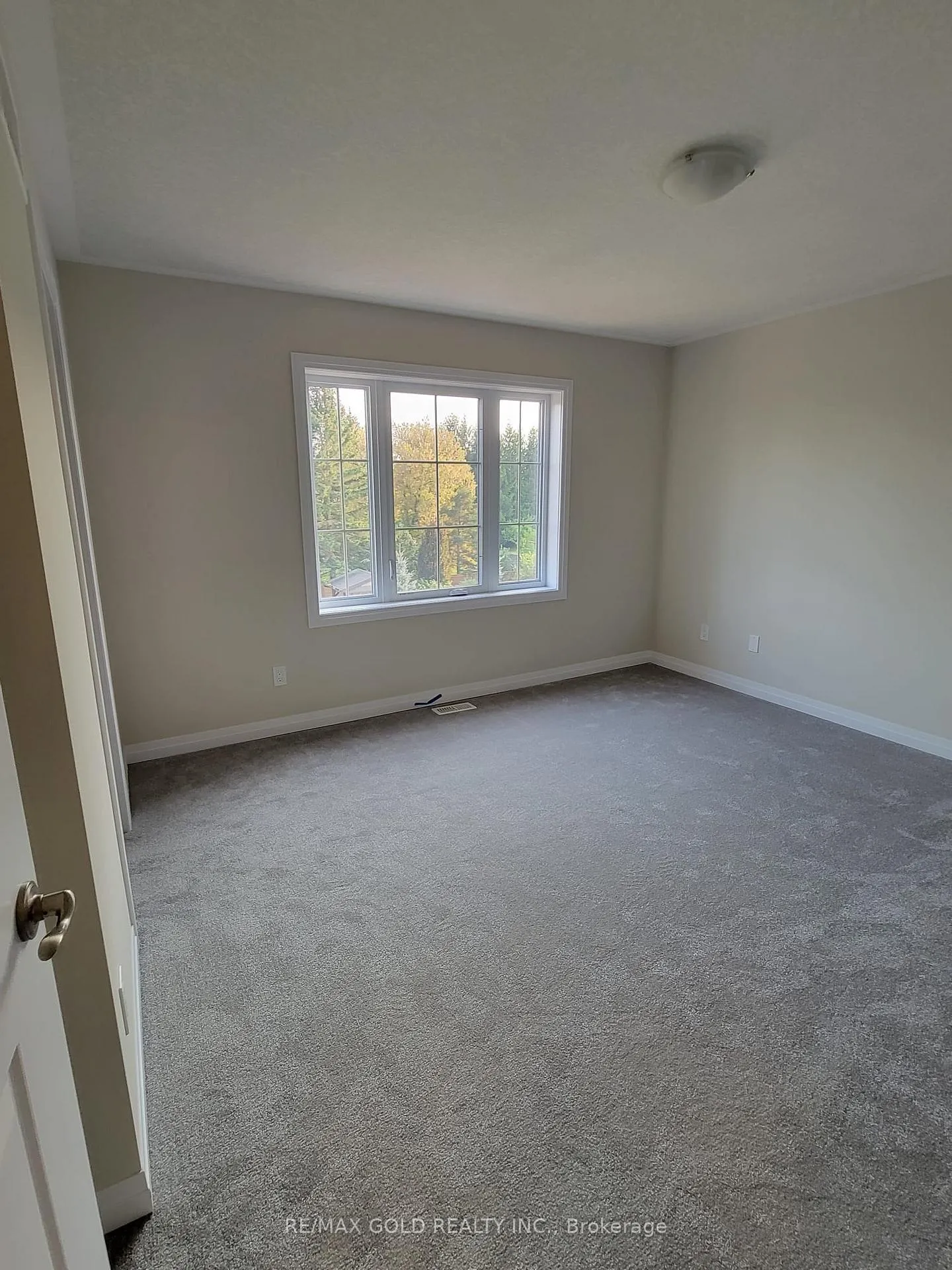 Photo 8 of Unit 3, 311 Woolwich Street, Waterloo, University Downs — HOMEH