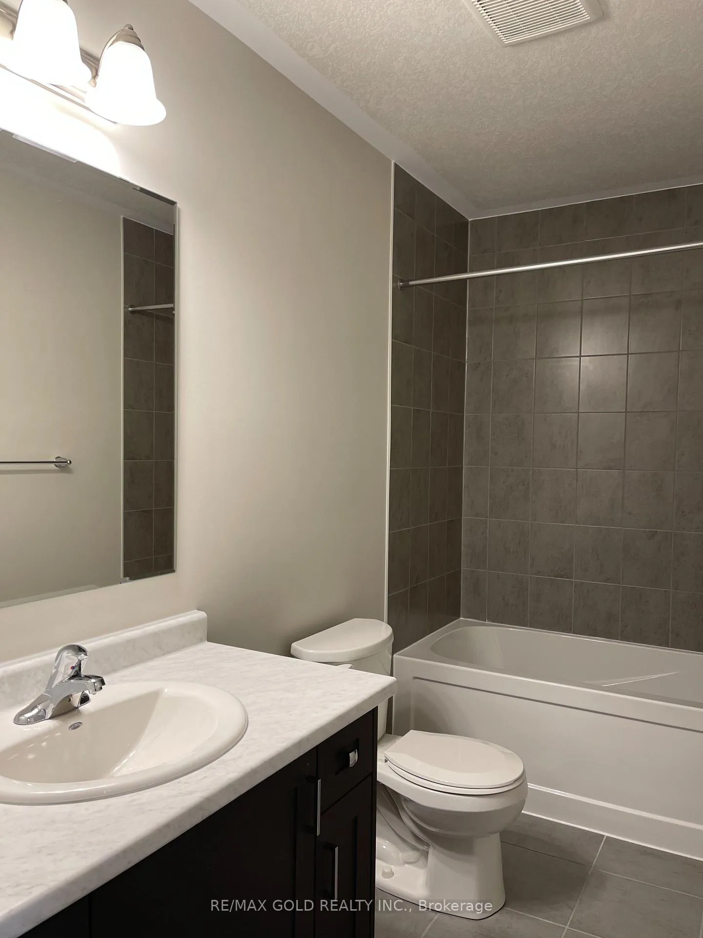 Photo 29 of Unit 3, 311 Woolwich Street, Waterloo, University Downs — HOMEH