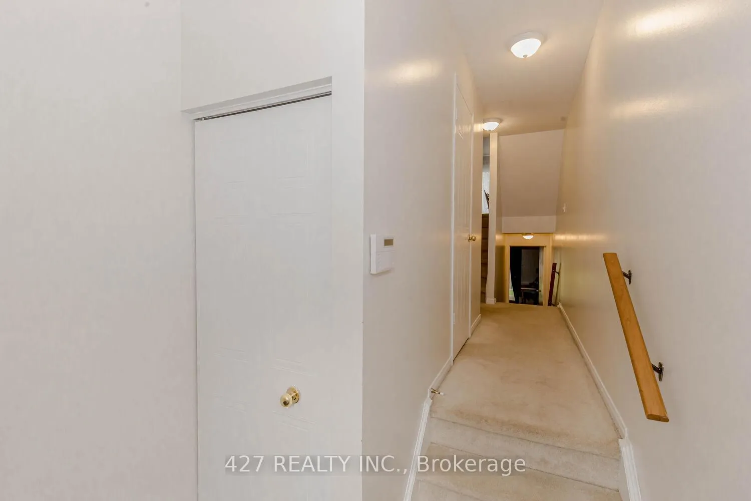 Photo 8 of Unit 77, 42 Green Valley Drive, Kitchener — HOMEH