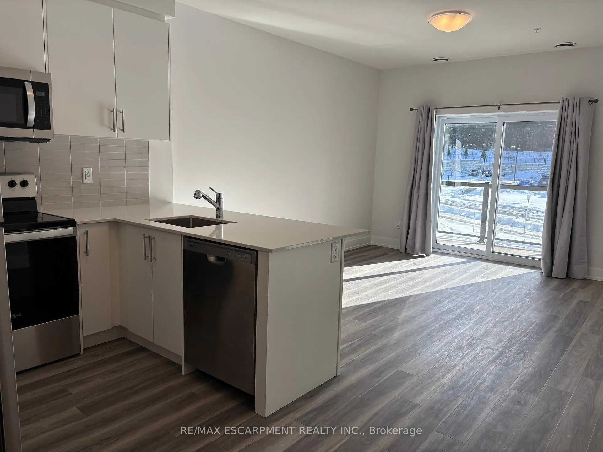Photo 2 of Unit 211, 1100 Lackner Place, Kitchener — HOMEH