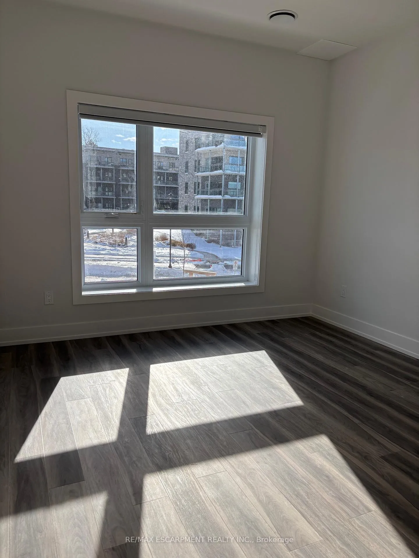 Photo 5 of Unit 211, 1100 Lackner Place, Kitchener — HOMEH