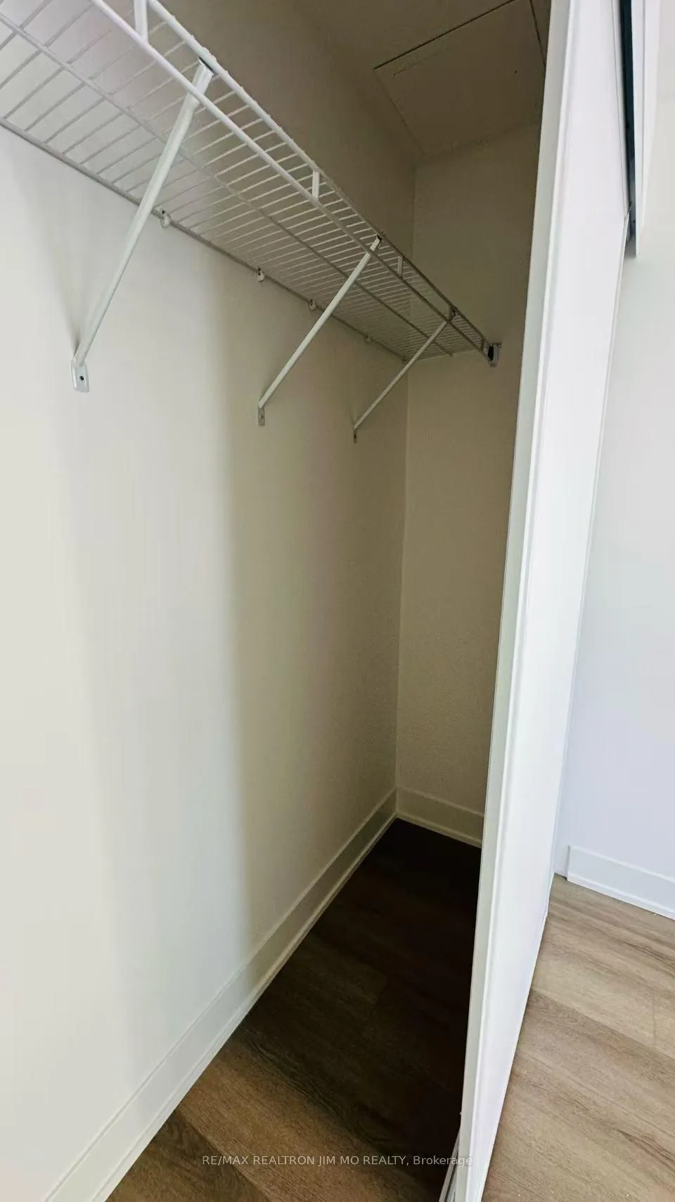 Photo 6 of Unit 1003, 38 Andre De Grasse Street, Markham, Unionville — HOMEH