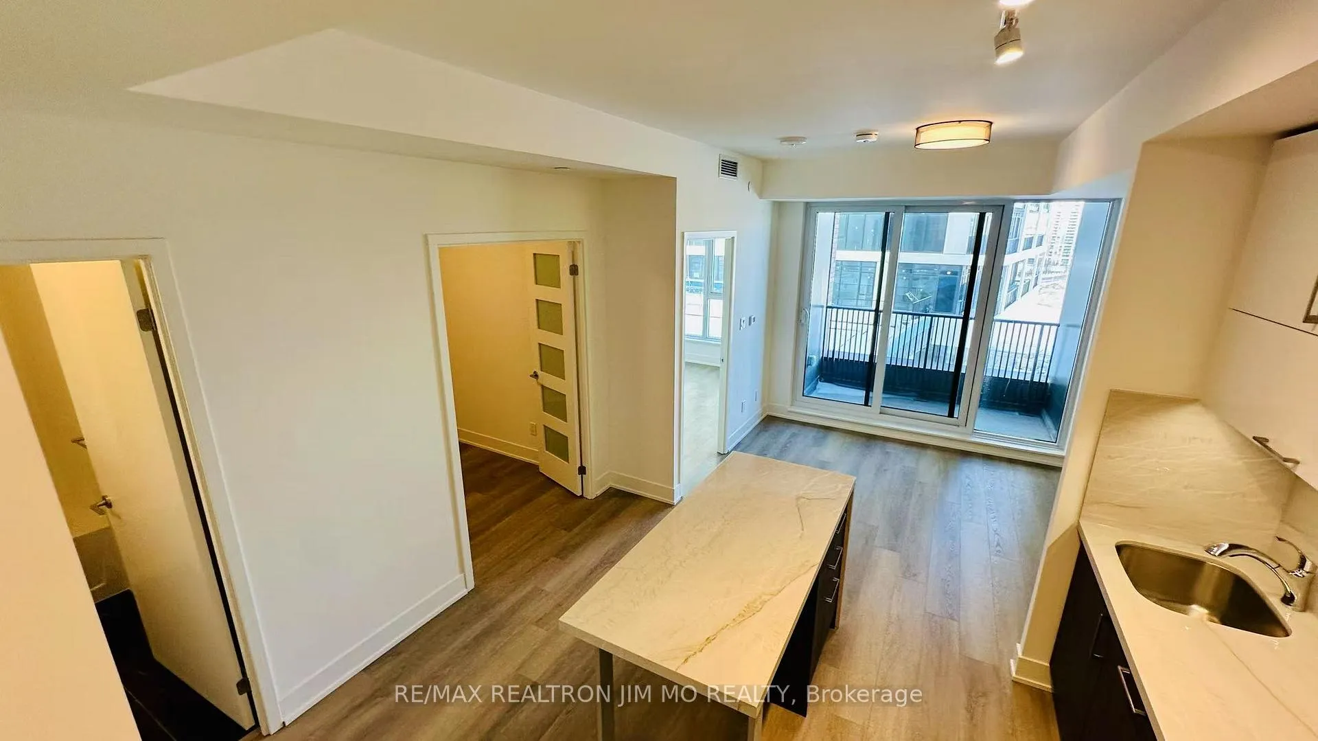 Photo 10 of Unit 1003, 38 Andre De Grasse Street, Markham, Unionville — HOMEH