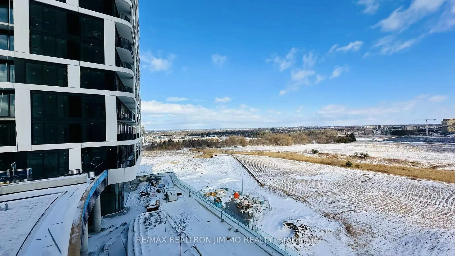 Photo 11 of Unit 1003, 38 Andre De Grasse Street, Markham, Unionville — HOMEH