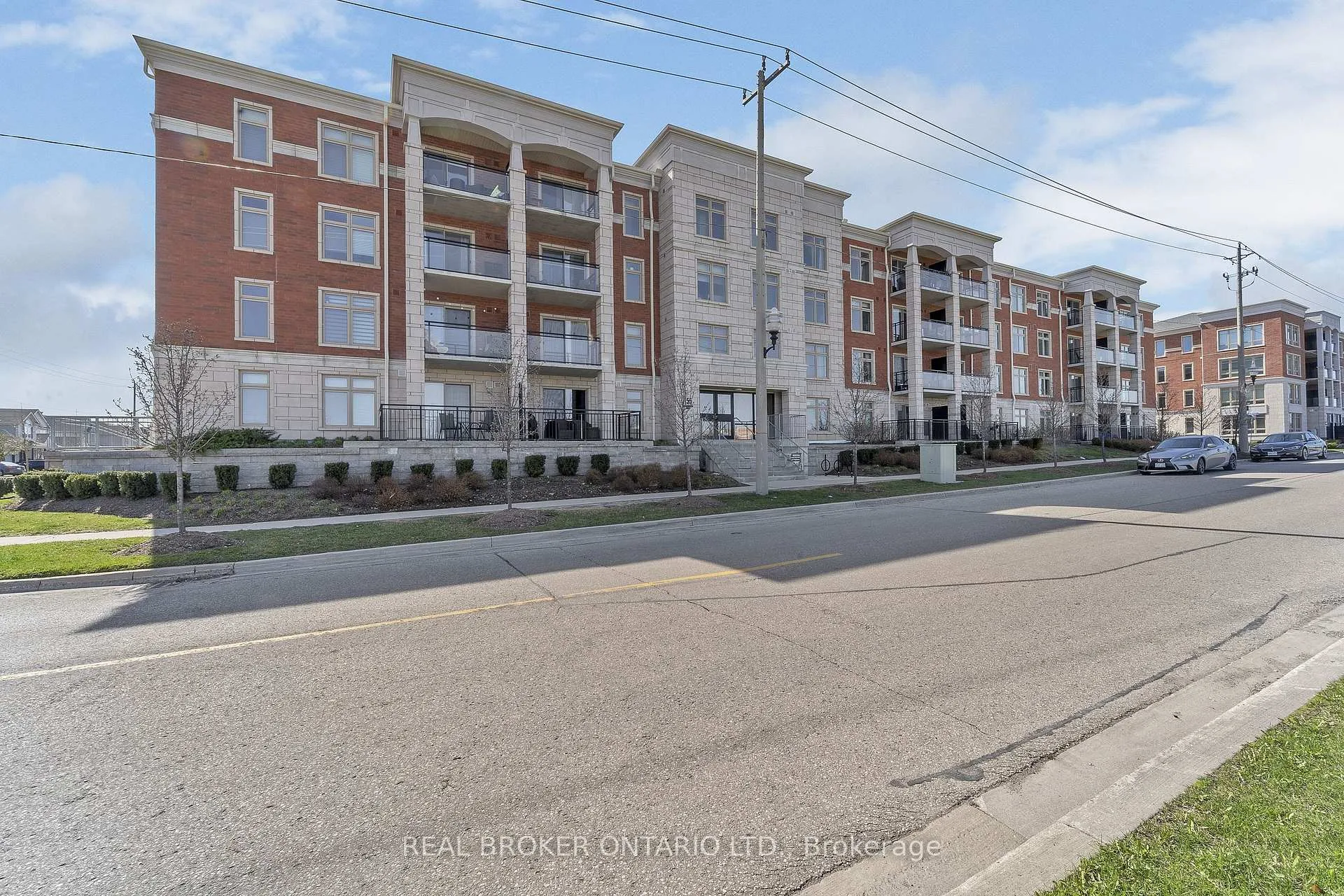 Photo 1 of Unit 210, 155 Commonwealth Street, Kitchener, Larentian West — HOMEH