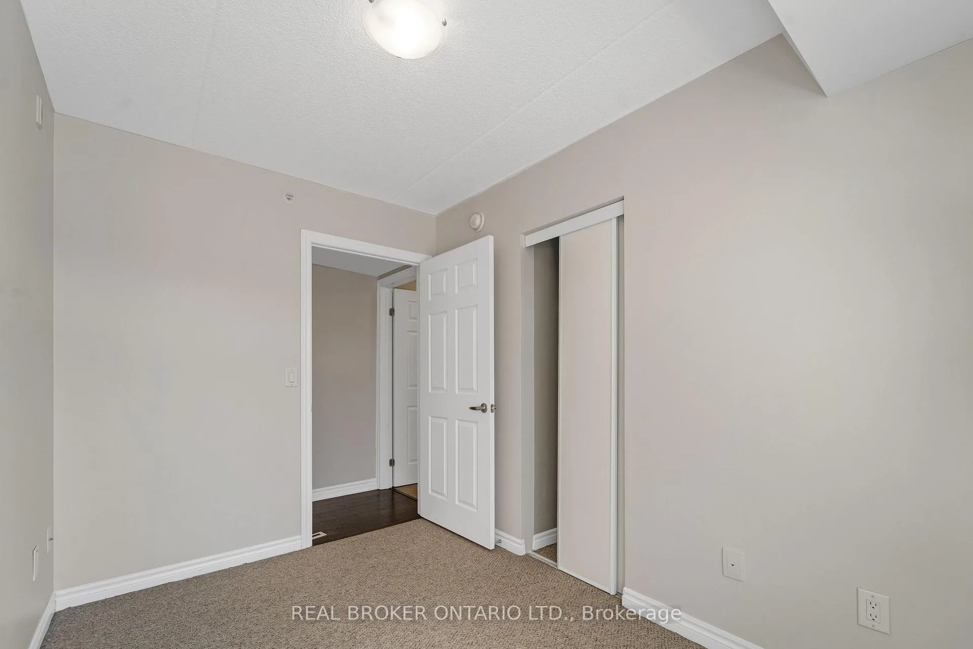 Photo 17 of Unit 210, 155 Commonwealth Street, Kitchener, Larentian West — HOMEH