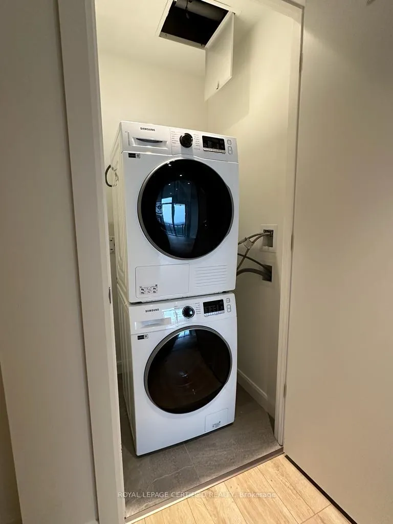 Photo 10 of Unit 903, 741 King Street W, Kitchener — HOMEH