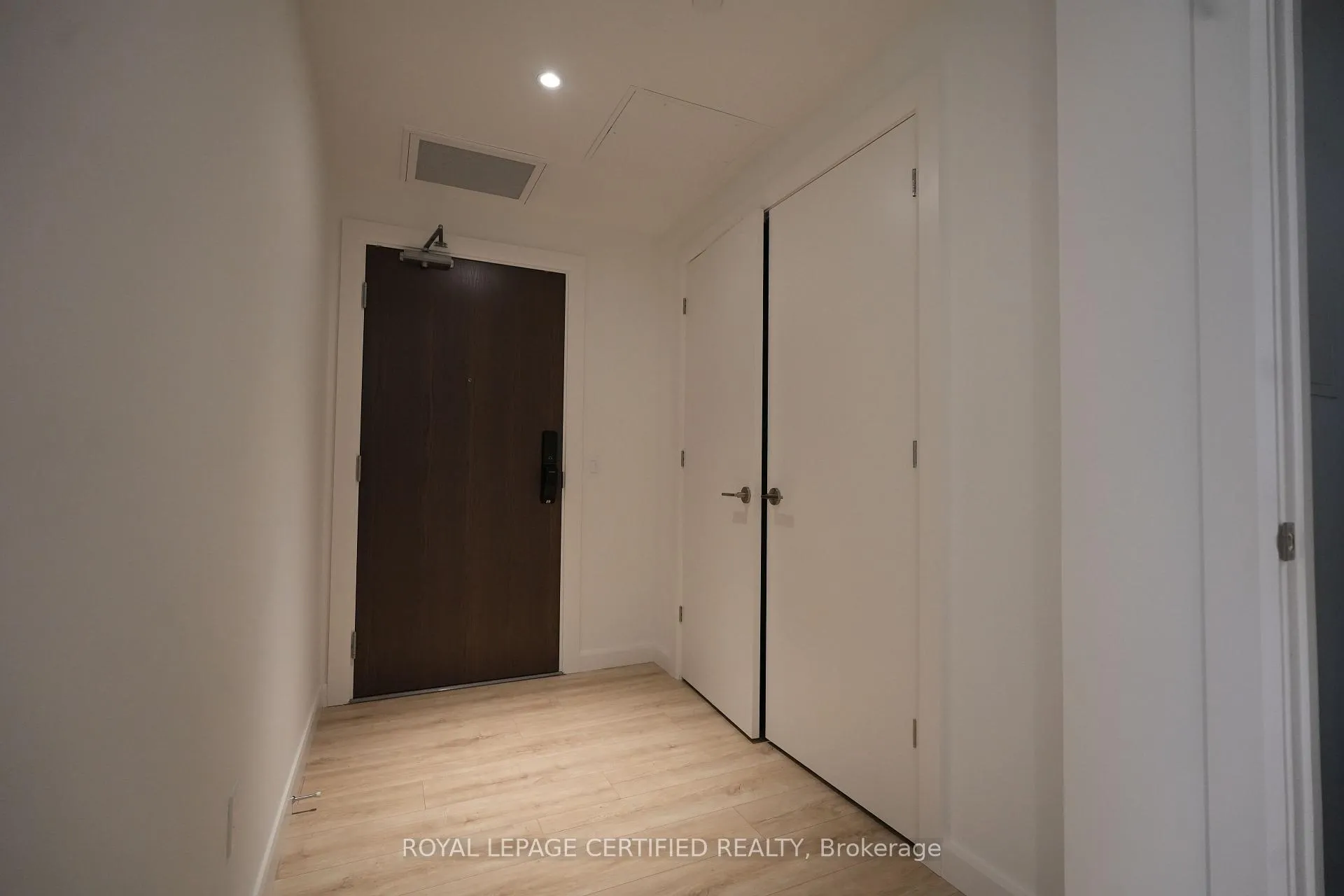 Photo 16 of Unit 903, 741 King Street W, Kitchener — HOMEH