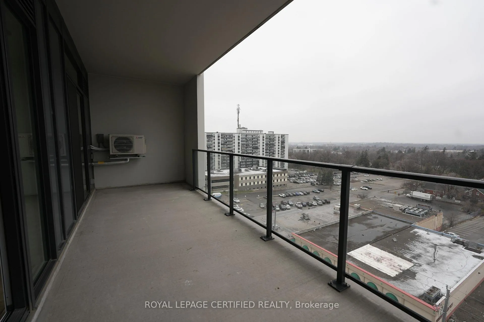 Photo 19 of Unit 903, 741 King Street W, Kitchener — HOMEH