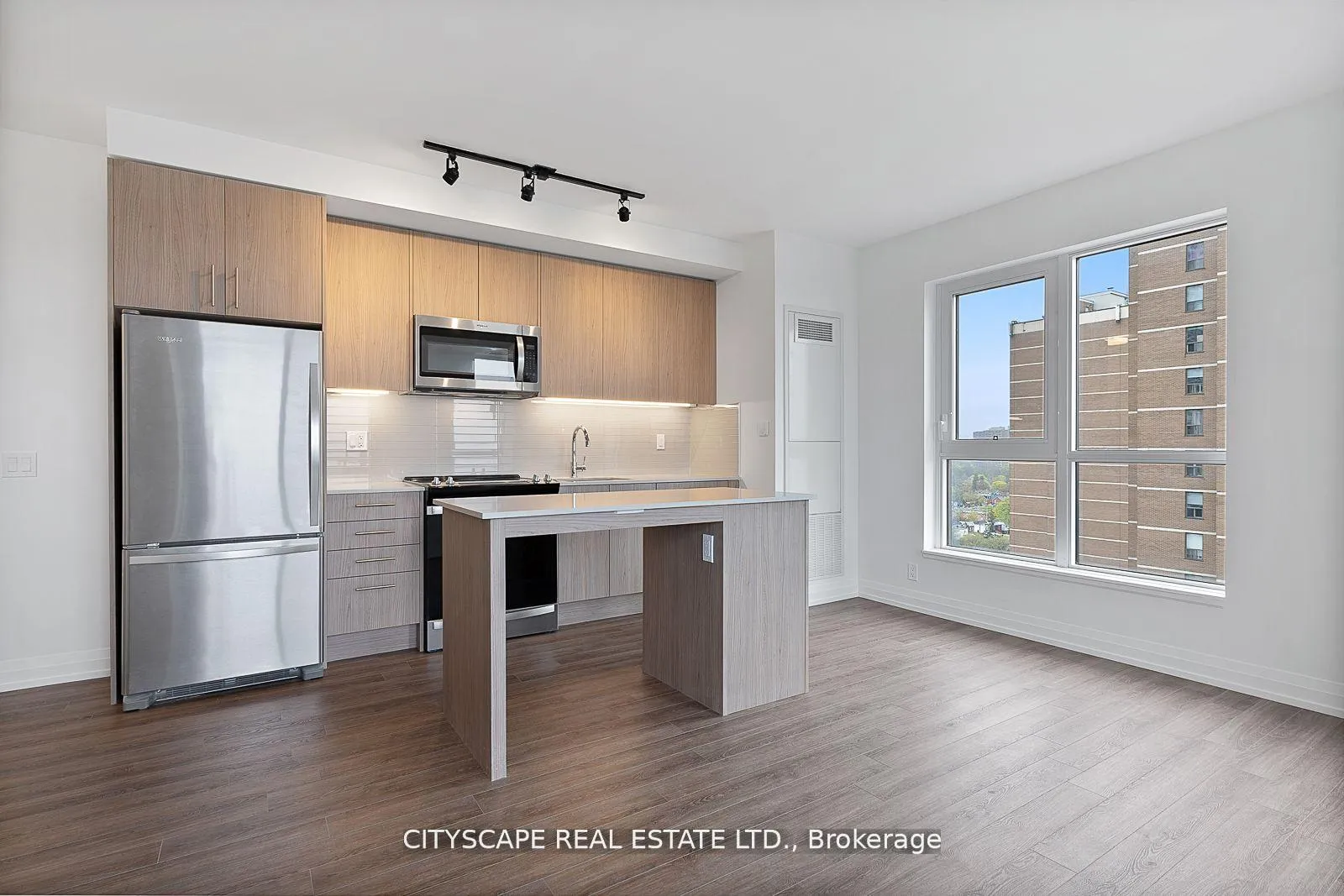 Photo 5 of Unit 2407, 286 Main Street, Toronto, East End-Danforth — HOMEH