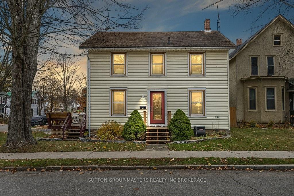 Photo 1 of 193 Sydenham Street, Gananoque — HOMEH