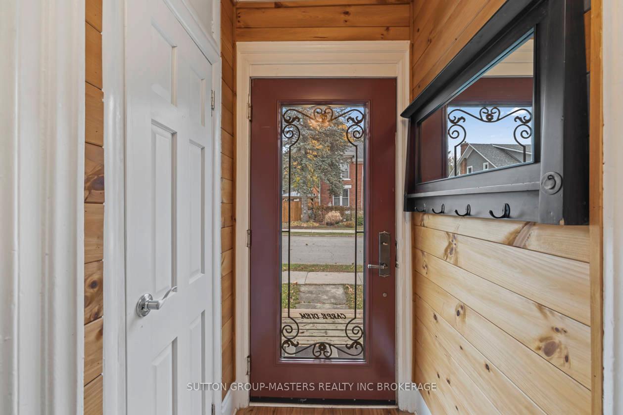 Photo 10 of 193 Sydenham Street, Gananoque — HOMEH