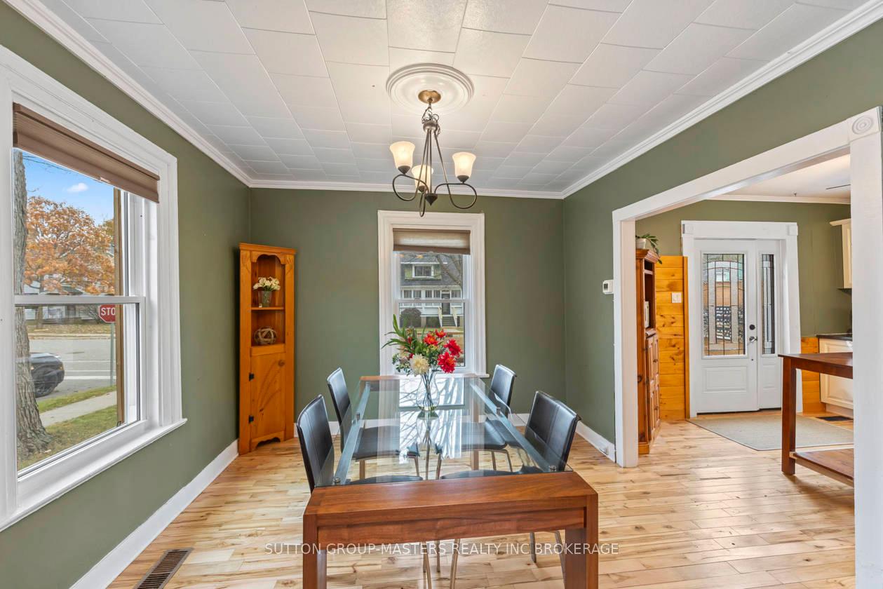 Photo 12 of 193 Sydenham Street, Gananoque — HOMEH